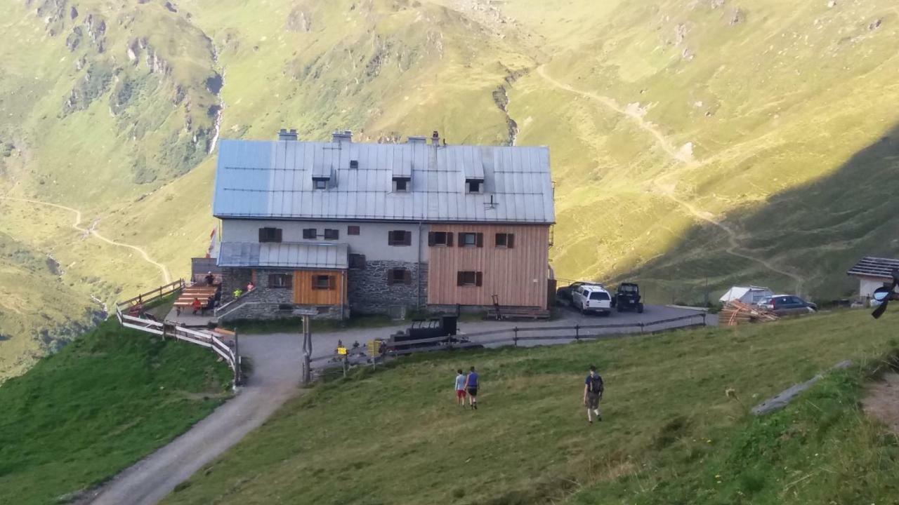 Ferienwohnungen Hochzillertal Kaltenbach Eksteriør billede